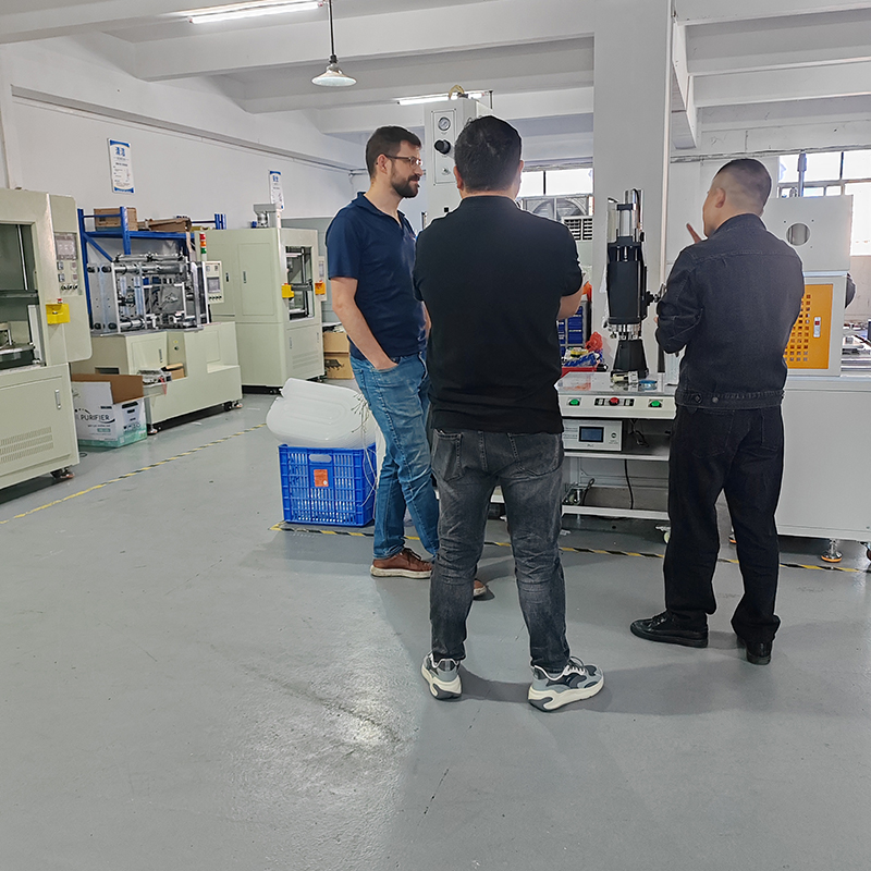 国外客户来厂 (2)